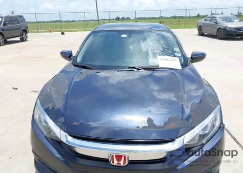 2017 Honda Civic Lx z USA, uszkodzony, nr VIN 19XFC2E56HE059302